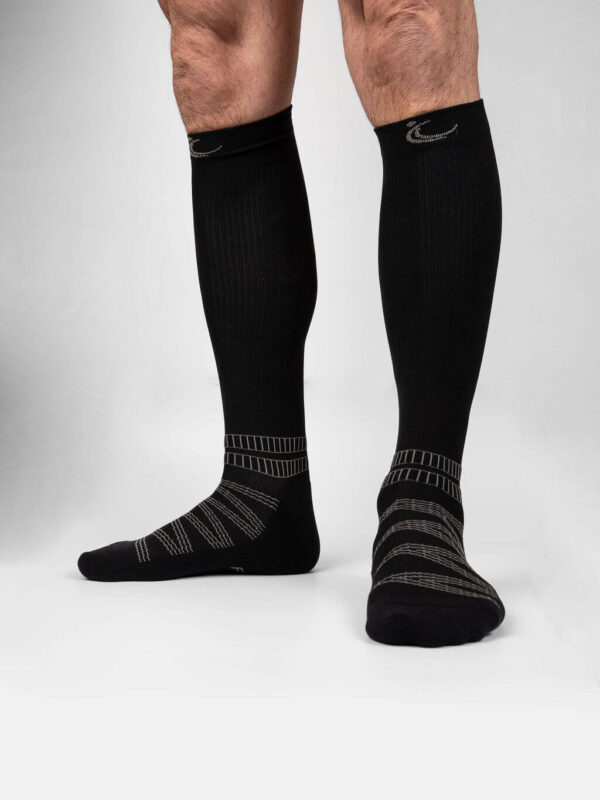 Fitlegs running compression socks. Sports and Recovery Socks Black